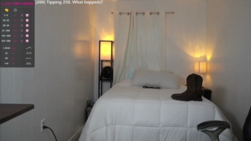 Hotmuscles6t9  26-10-2021 video showfeet